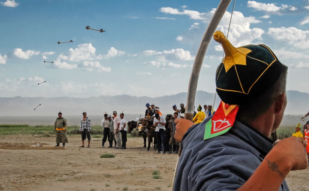 naadam-bogenschiessen-1024x633.jpg