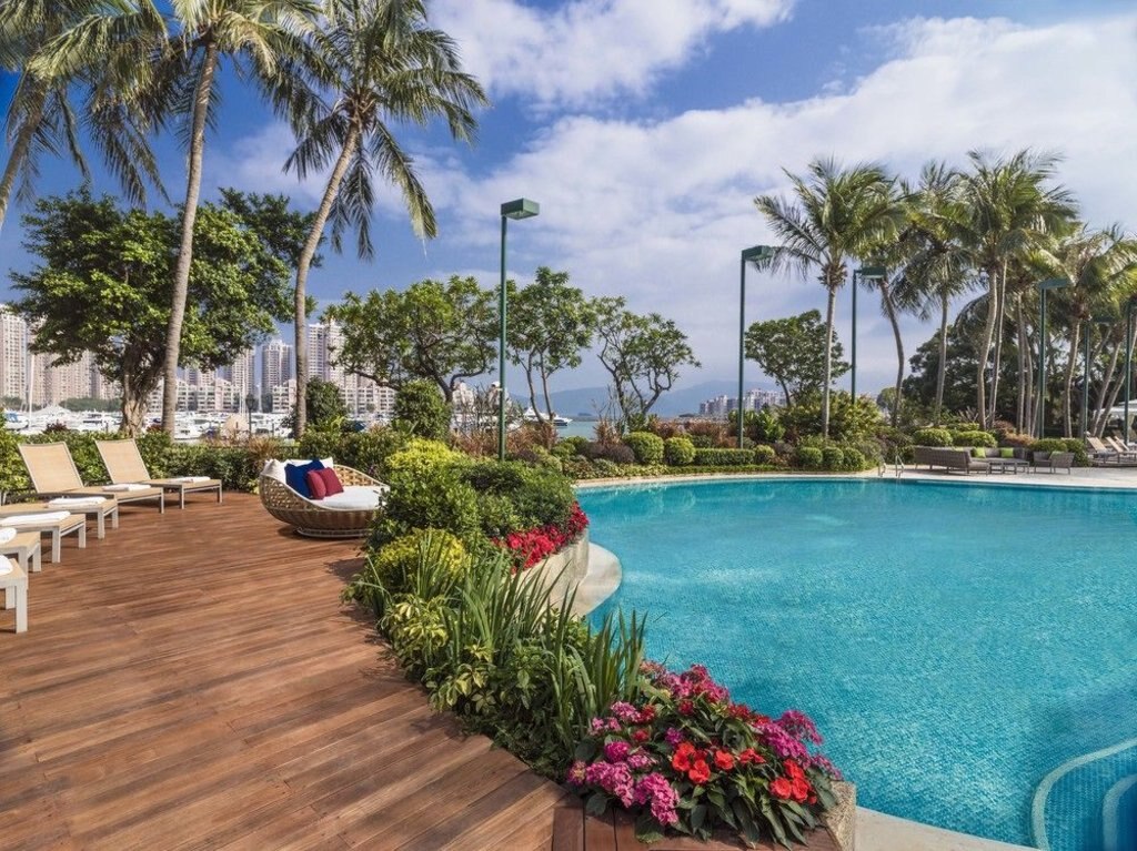 pool area of hong kong gold coast hotel