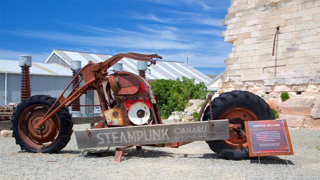 Oamaru showing outdoor art