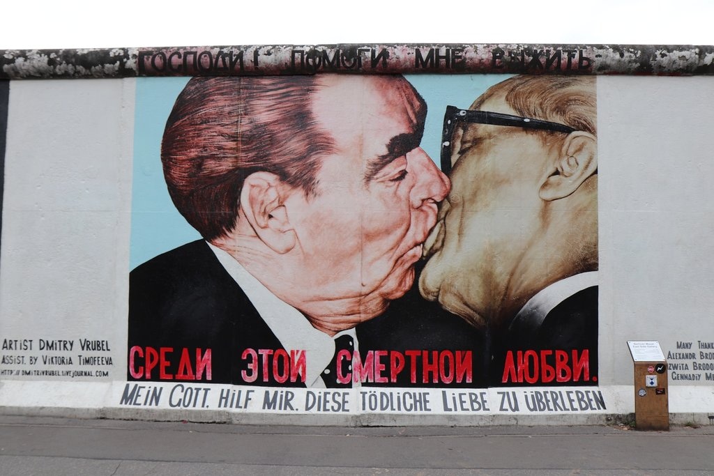 east_side_gallery.jpg?1568274711