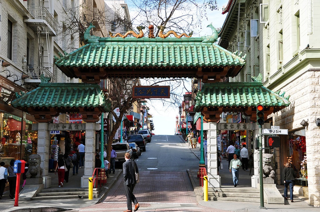1200px-1_chinatown_san_francisco_arch_gateway.JPG?1556637457