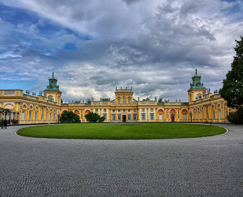 wilanow-1556282_1280.jpg?1568395305