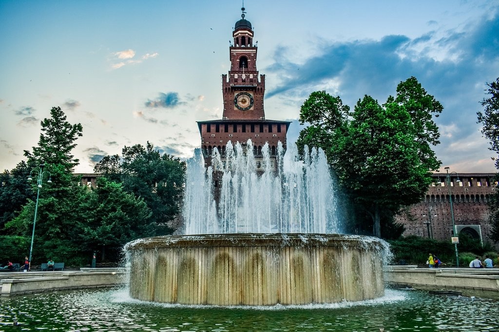 castillo_Sforzesco_Milan.jpg?1553764918