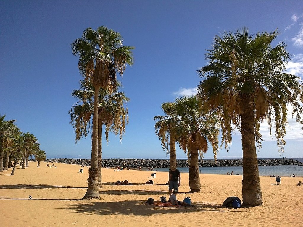 1280px-Canaries_Tenerife_Playa_Teresitas_08092015_-_panoramio_%281%29.jpg?1562054491