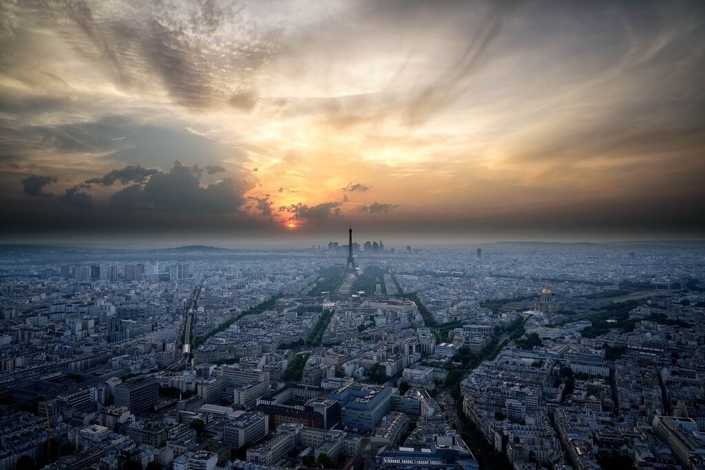 Vistas_de_Paris.jpg?1567672474