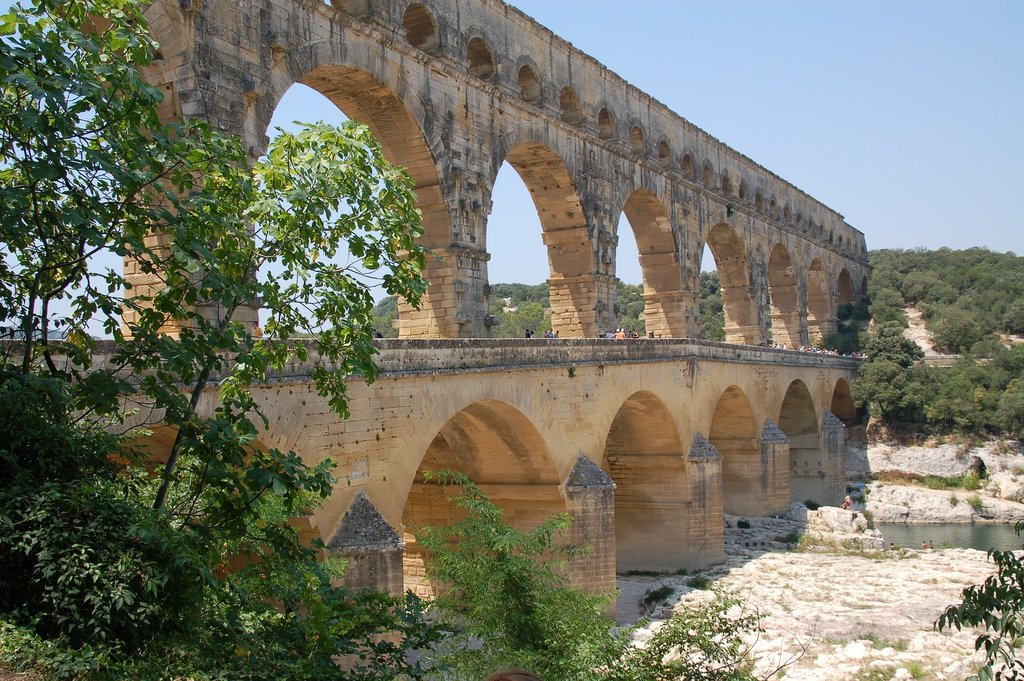 Pont_du_gard_Aqueduc.jpg?1542115419