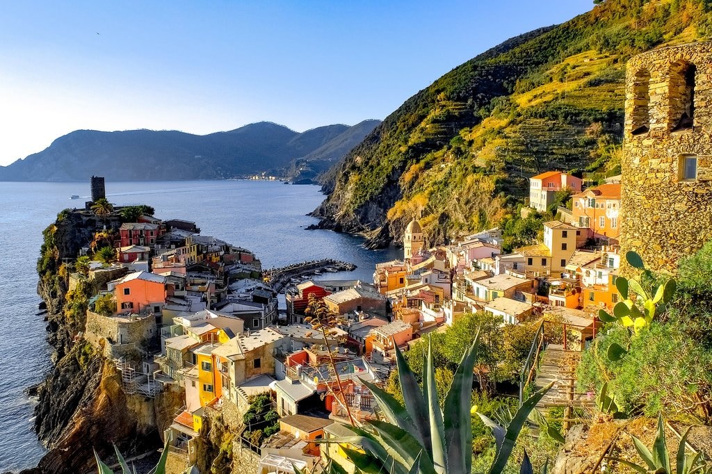 Manarola_Cinque_Terre_CC0.jpg?1545810319