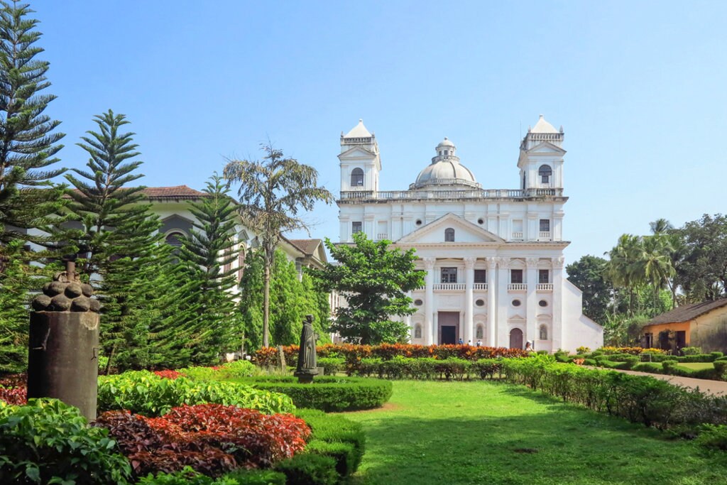 Eglise_Goa_Shutterstock.jpg?1548418152