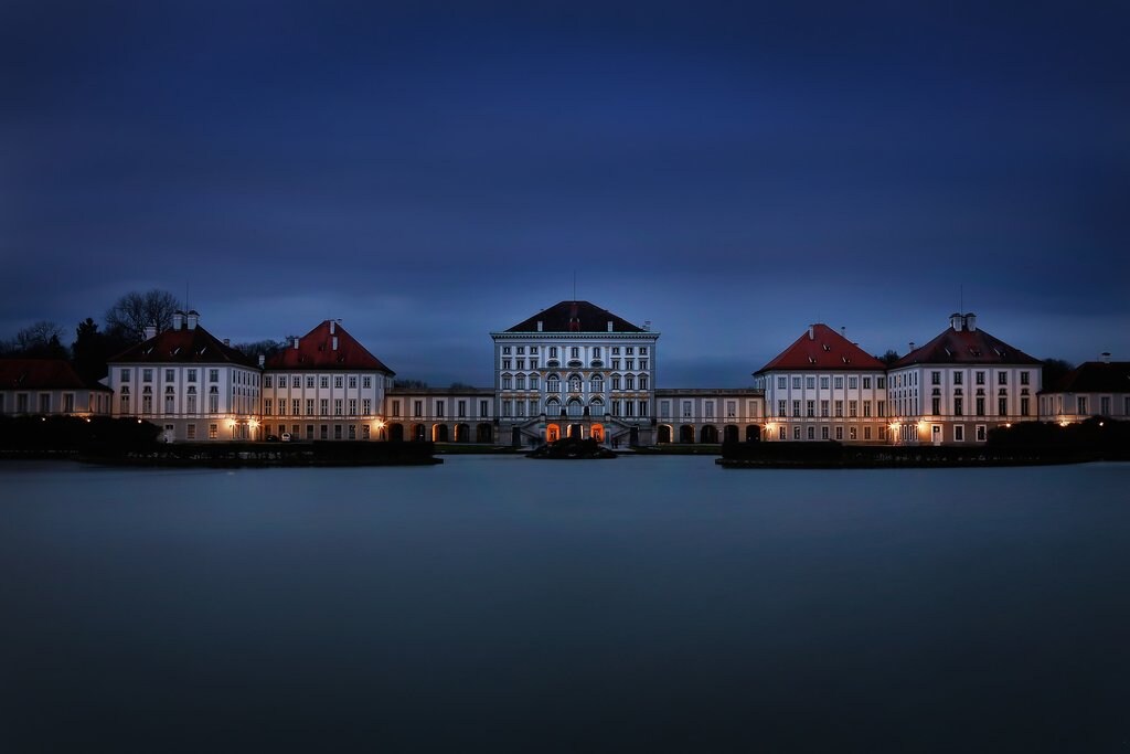 Munich_Palais_Nymphenburg_1_CC0.jpg?1550304406