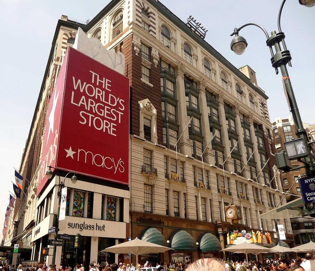 1191px-Macys_dep_store.jpg?1550336788
