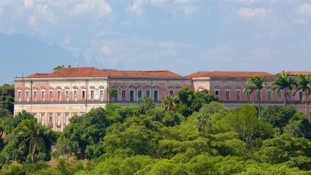 Quinta da Boa Vista which includes heritage elements