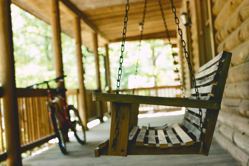 wood-house-window-bike-home-porch-132678-pxhere.com.jpg?1564407681