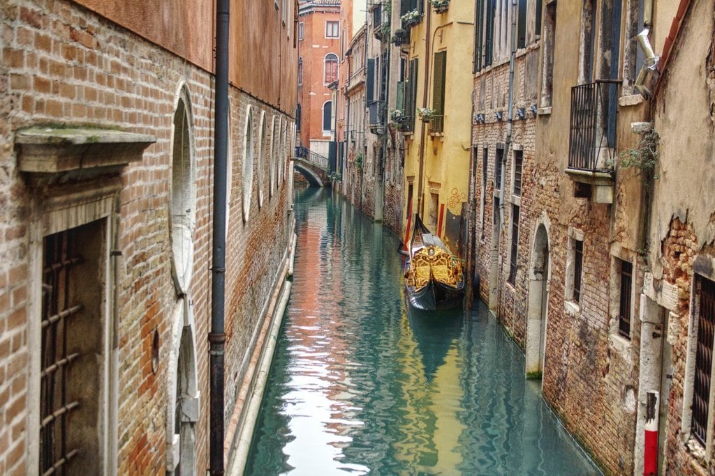 Canal_venecia.jpg?1569584637