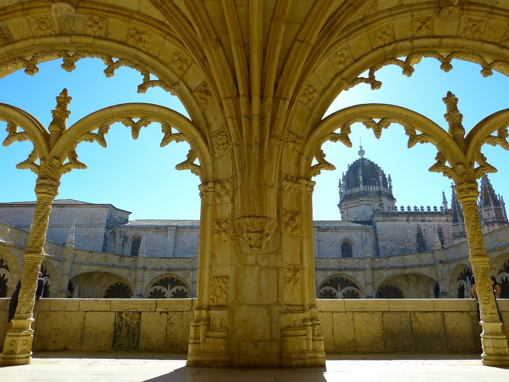 Monasterio_de_los_Jeronimos.jpg?1569585188