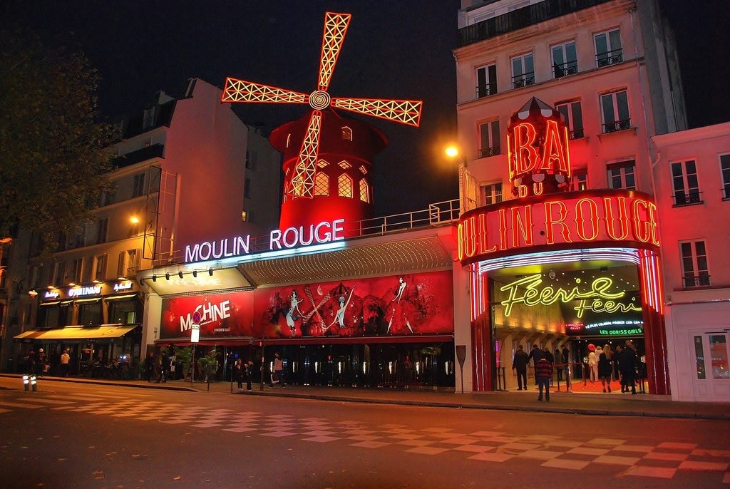 moulin-rouge-1050325_1920.jpg?1568231810