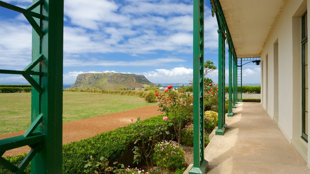 Highfield Histroric Site which includes a garden, flowers and mountains