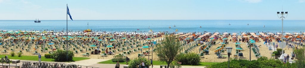 Lido_del_Sole__Bibione_-_panoramio.jpg?1571238223