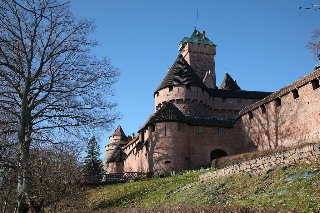 1280px-Chateau_du_Haut-Koenigsbourg_01.jpg?1571311966