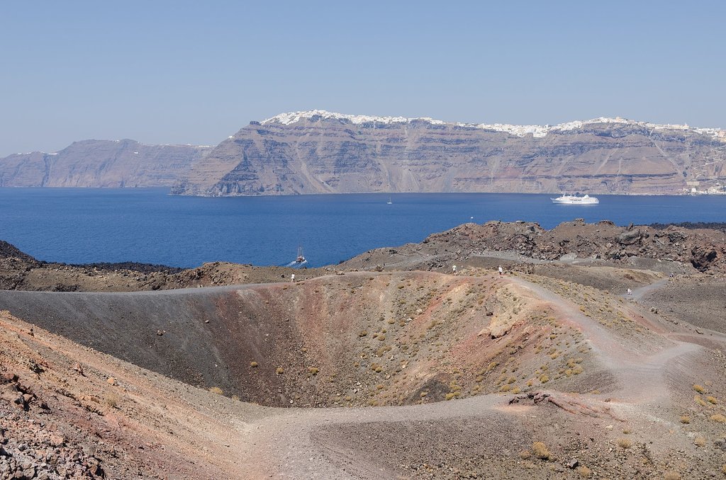 1630px-Nea_Kameni_volcanic_island_-_Santorini_-_Greece_-_09.jpg?1571914962
