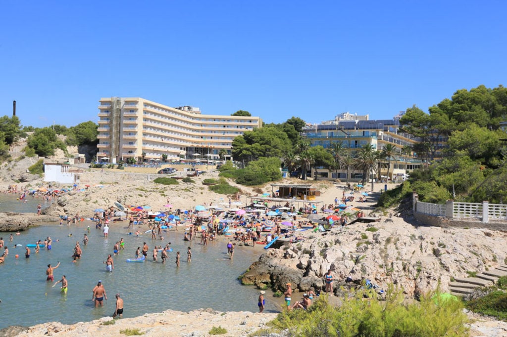 Cala-Vinya-en-salou.jpg?1569935726