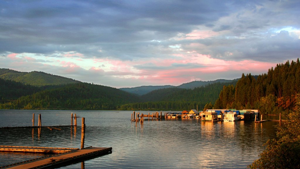 Harrison featuring a lake or waterhole