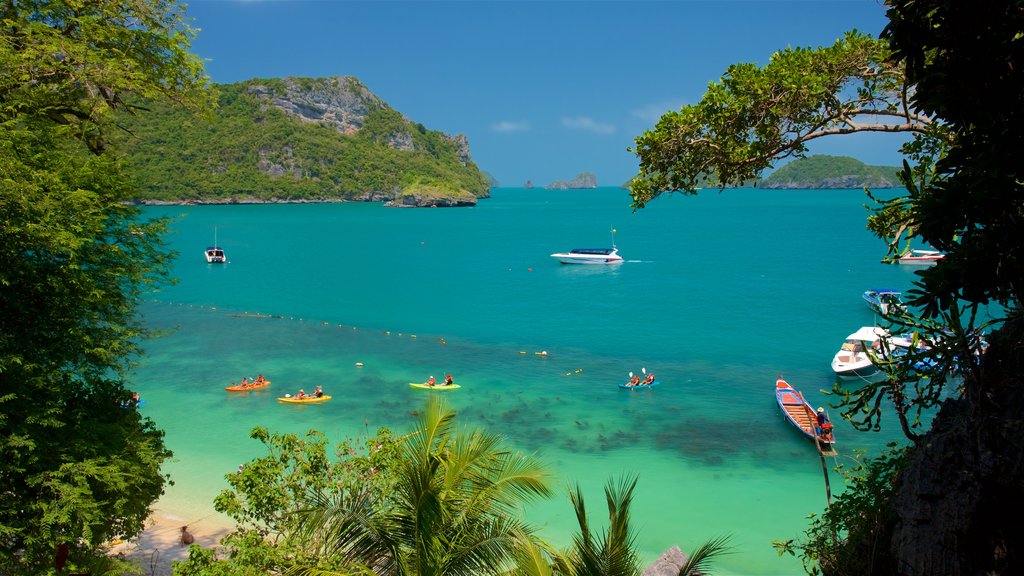 Koh Samui có tính năng cảnh bờ biển, chèo thuyền kayak và phong cảnh