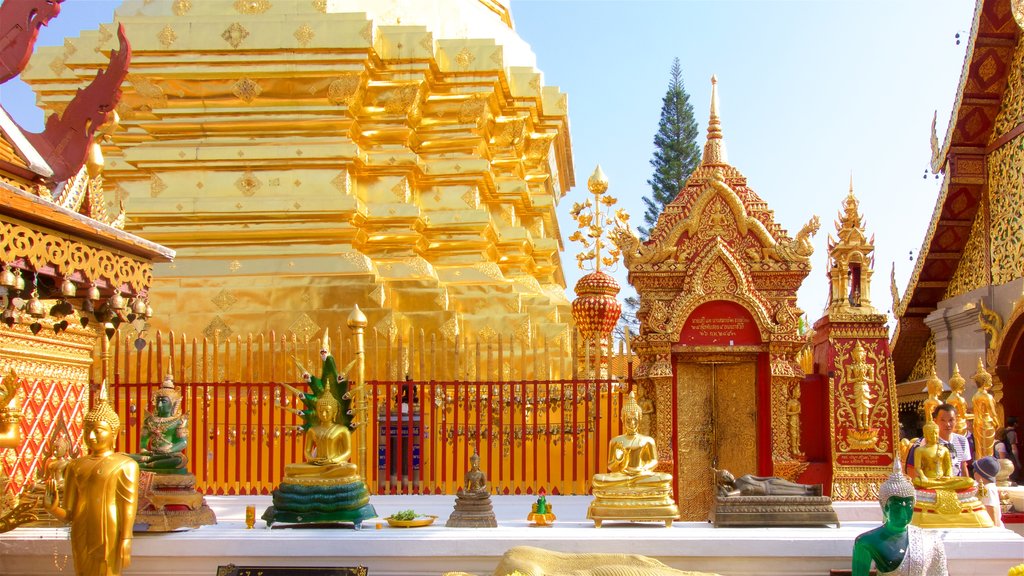 Wat Phrathat Doi Suthep mostrando un templo o sitio de culto