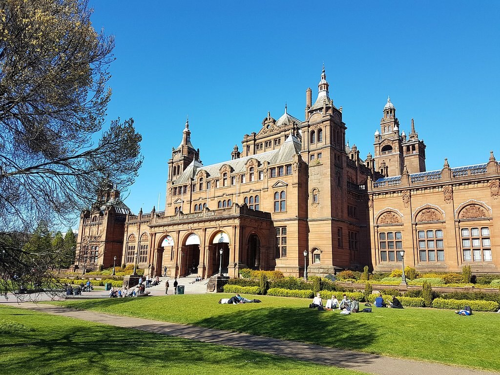 1440px-Kelvingrove_Art_Gallery_and_Museum_-_exterior.jpg?1576684668