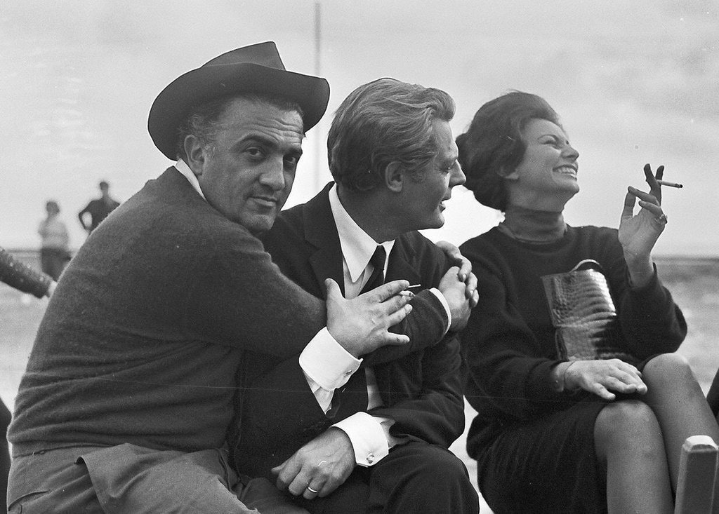 Fellini-8-e-mezzo-mastroianni-loren.jpg?1578321662