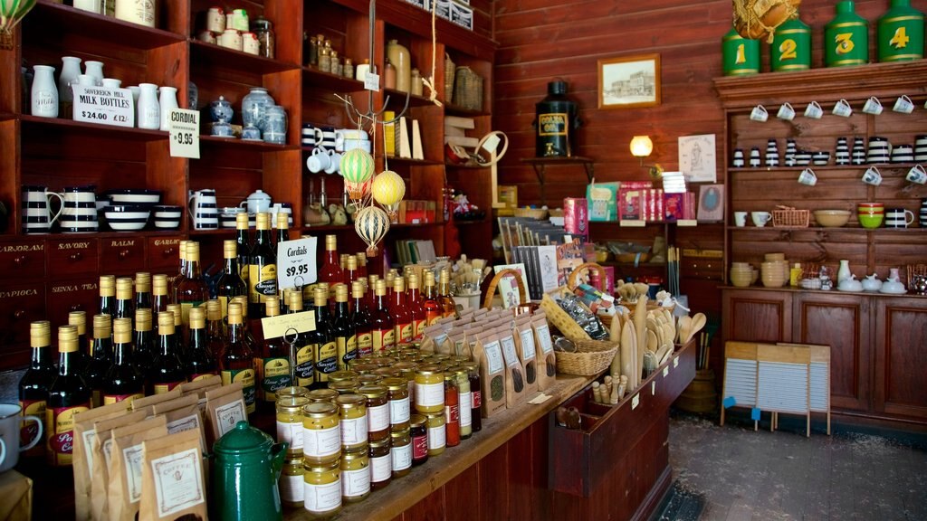 Sovereign Hill which includes shopping and interior views