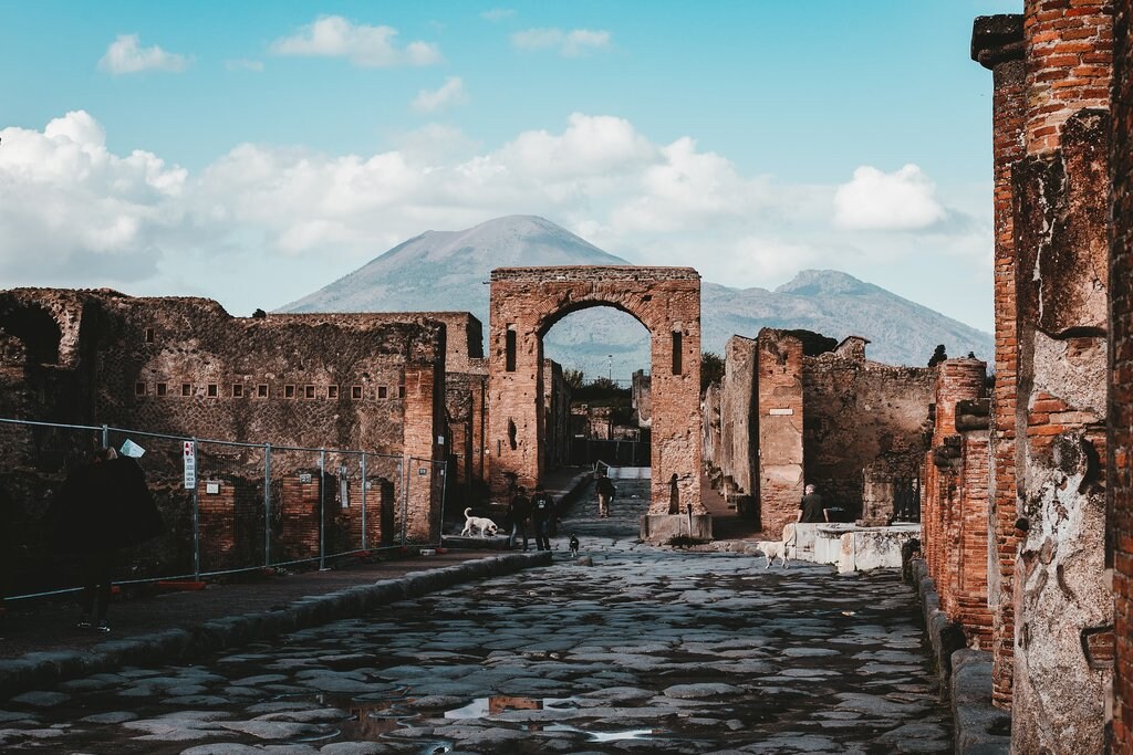 andy-holmes-h5cYy5OHDWM-unsplash.jpg?1578690304