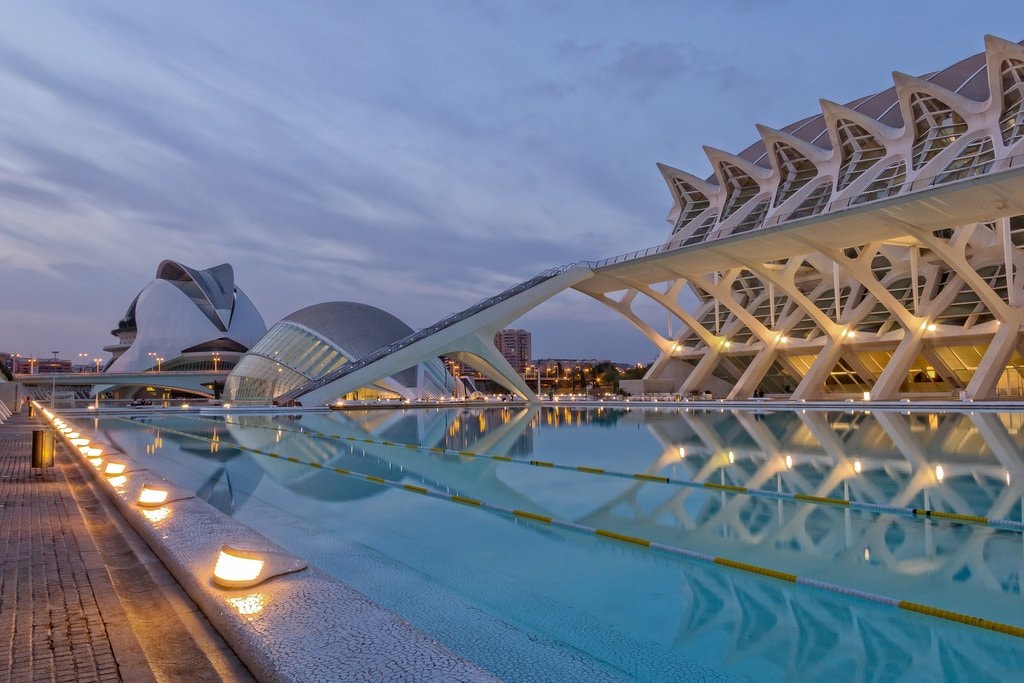 Ciudad_de_las_artes.jpg?1579085477