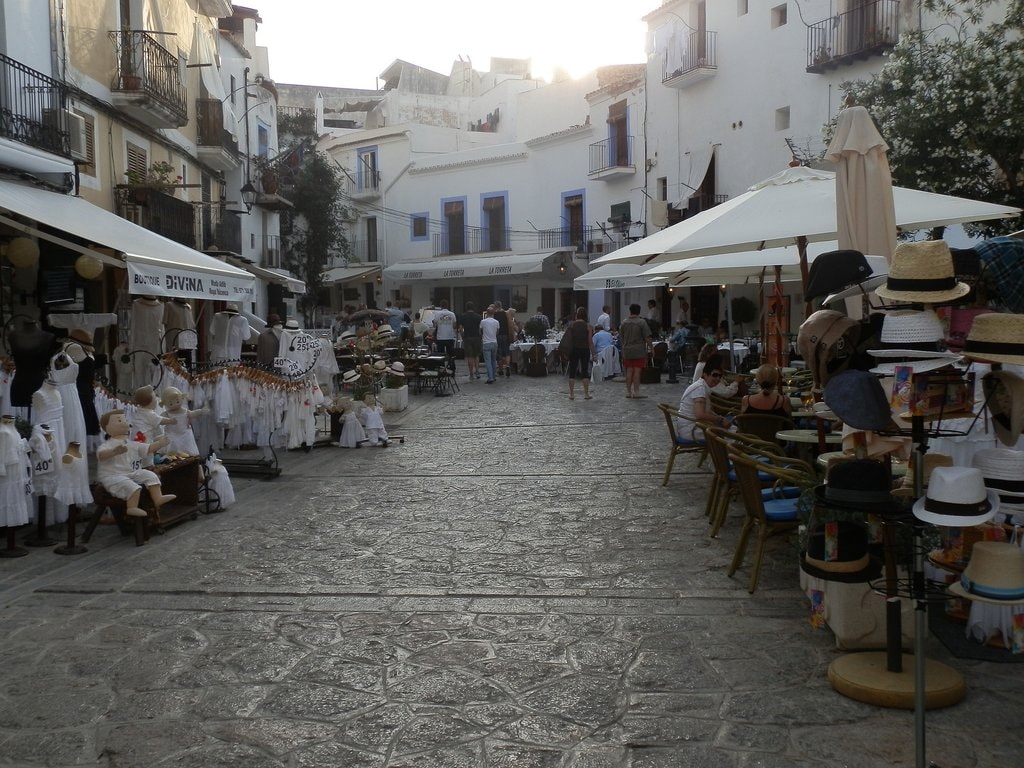 Centro_Ibiza_Compras.jpg?1579109882