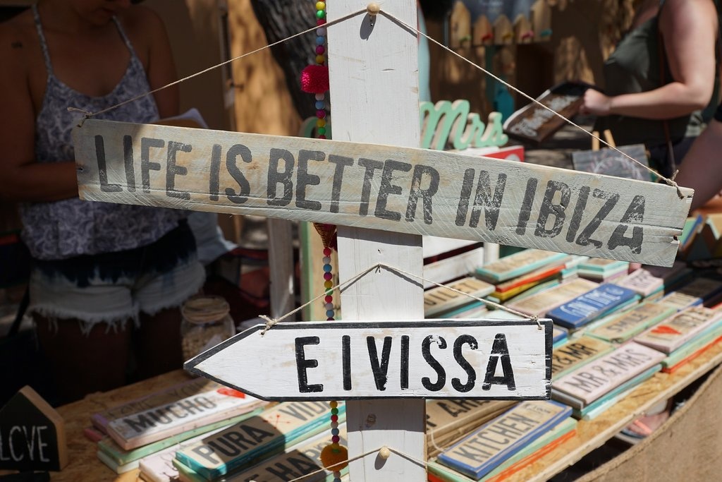 Carteles_Ibiza.jpg?1579109947