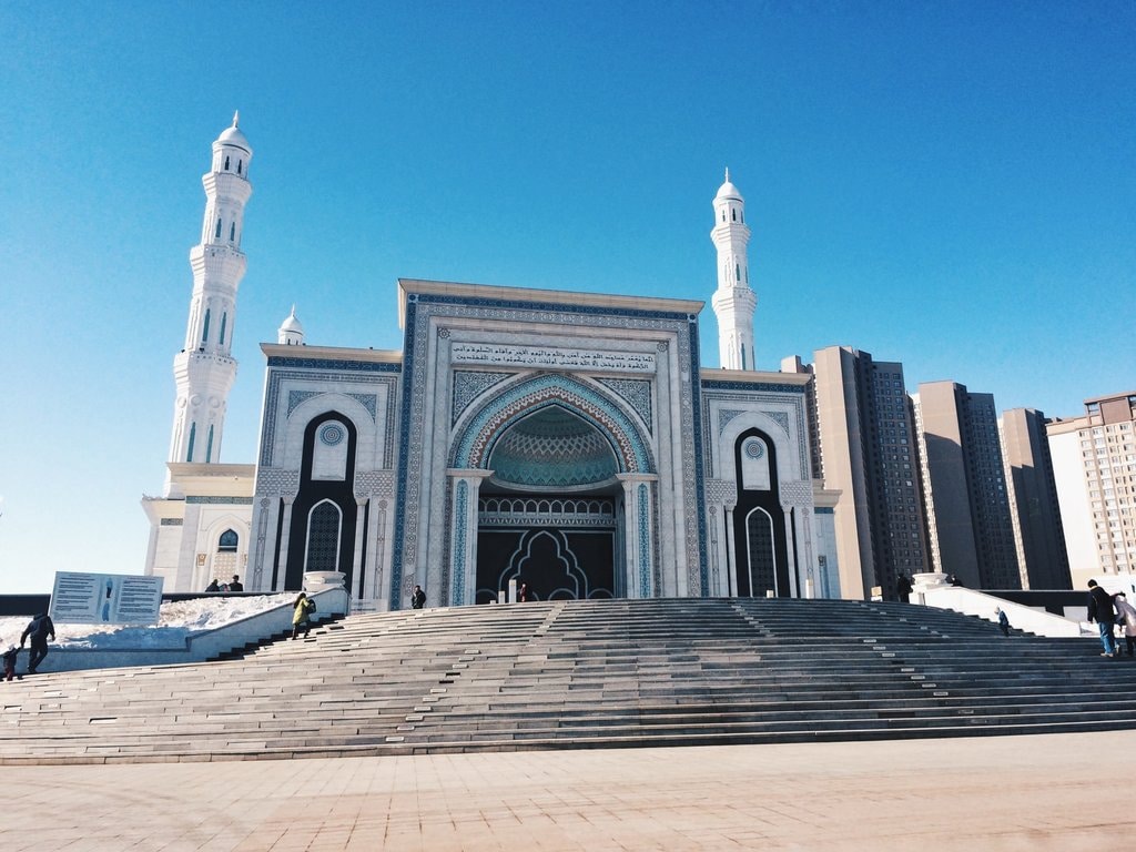 astana-mosque-kazakhstan.jpg?1579271345