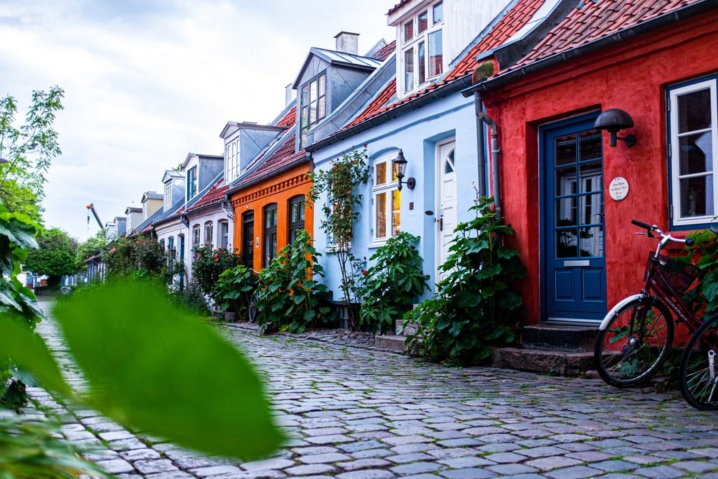 colourful-houses-aarhus-denmark.jpg?1579274295