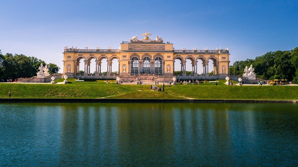 Sch%C3%B6nbrunn.jpg?1578987363
