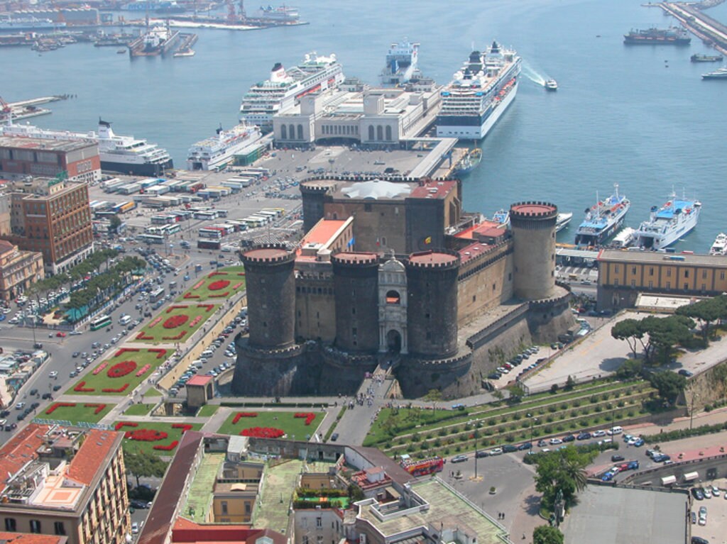 Castel_Nuovo_Maschio_Angioino_Naples.jpg?1579054502