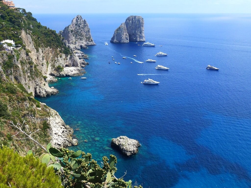 capri-79335.jpg?1579248020