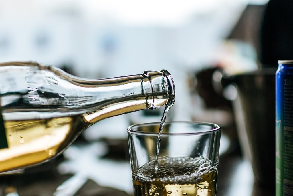 Vino_blanco.jpg?1579701731