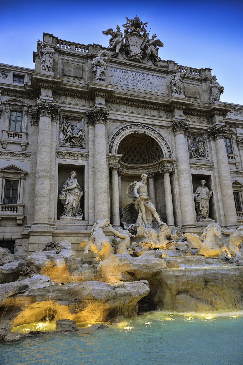 Fontana_de_Trevi.jpg?1579718758