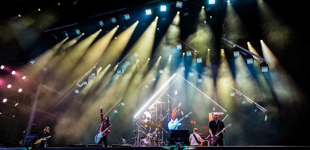 1920px-Foo_Fighters_-_Rock_am_Ring_2018-5935.jpg?1579251877