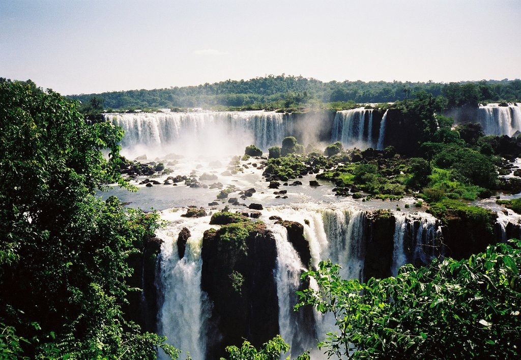 Iguazu_chutes_CC0.jpg?1544194215