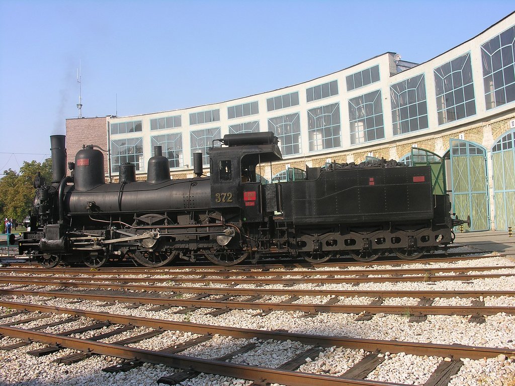 1440px-Budapest_Railway_Museum_2011__SB_DV_17c.jpg?1581962208