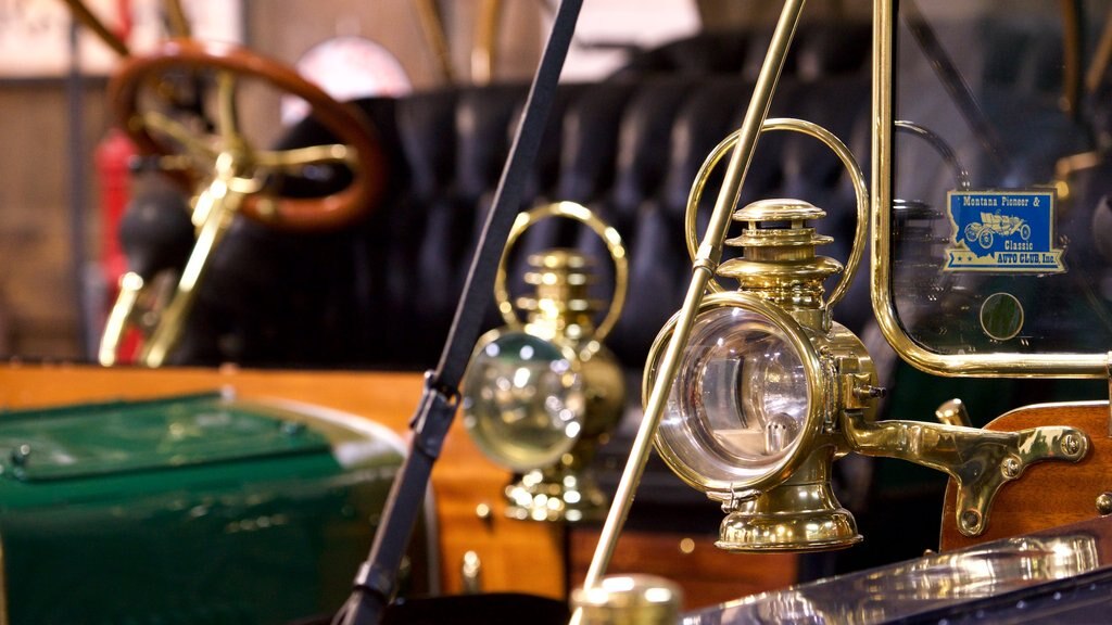 California Automobile Museum showing heritage elements and interior views