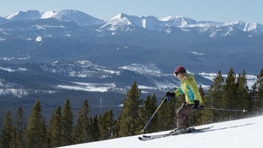 Discovery Ski Area showing snow skiing, snow and tranquil scenes