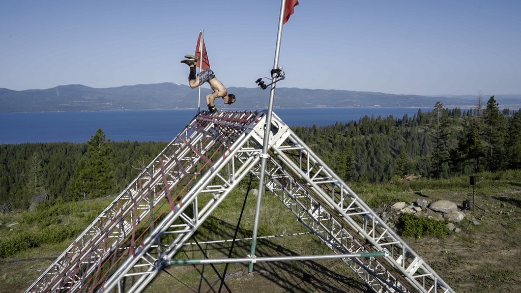 Bigfork såvel som en mand