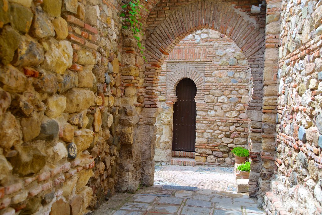 interior-alcazaba-almeria.jpg?1586332011