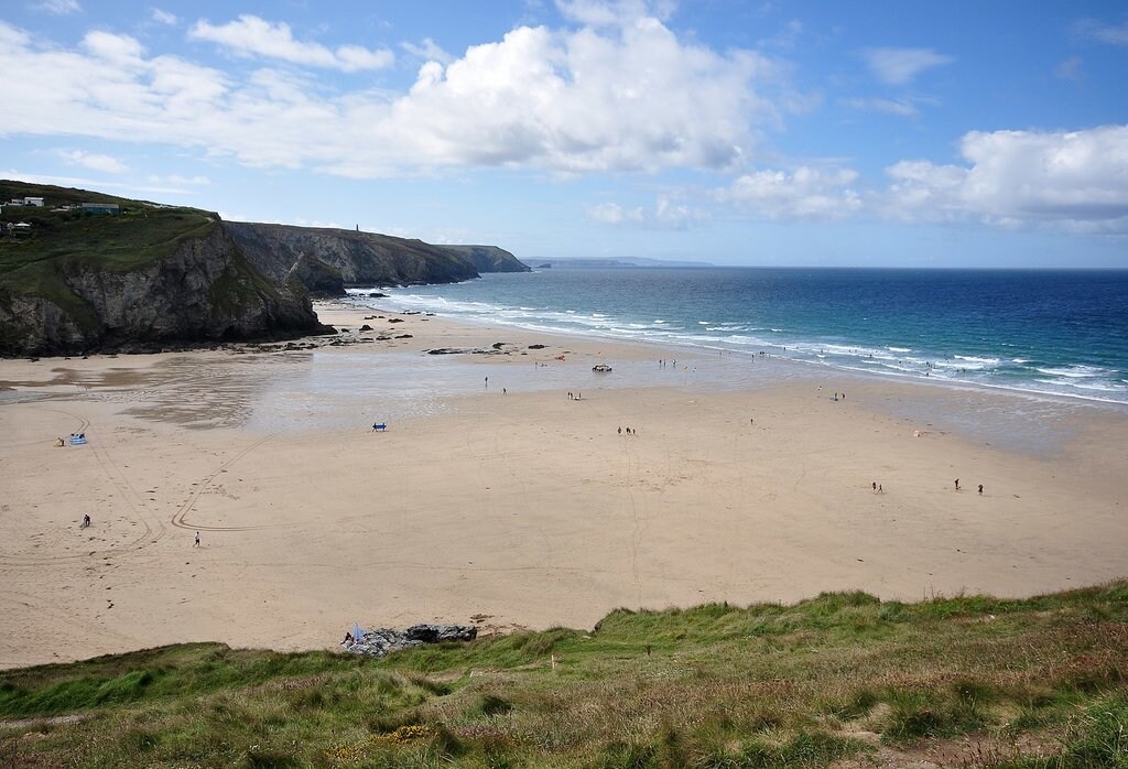 1584px-Porthtowan_beach.jpg?1586890115