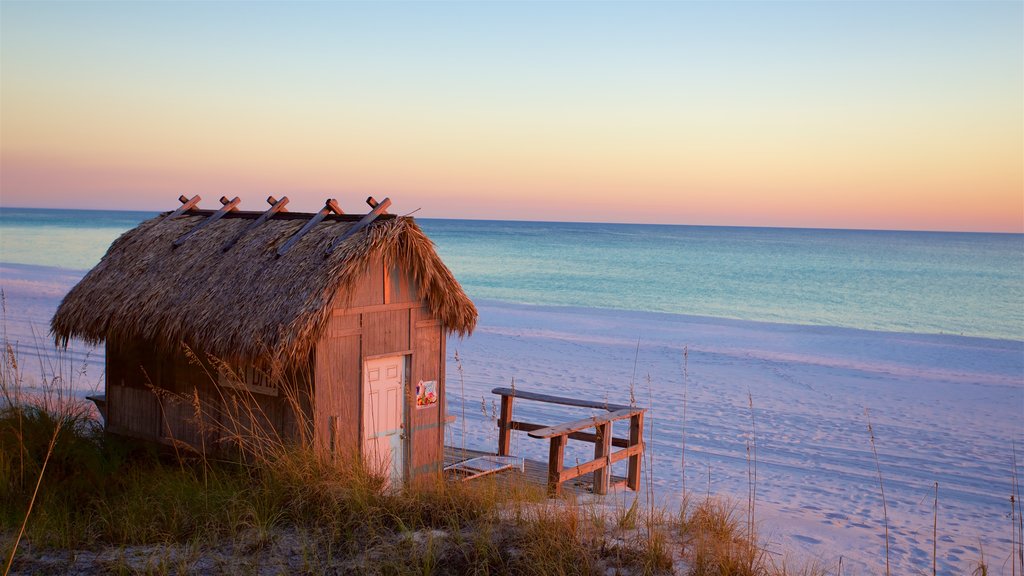 Panhandle de Florida mostrando una playa, una bahía o un puerto y un atardecer